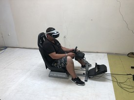 Závodní sedačky VR